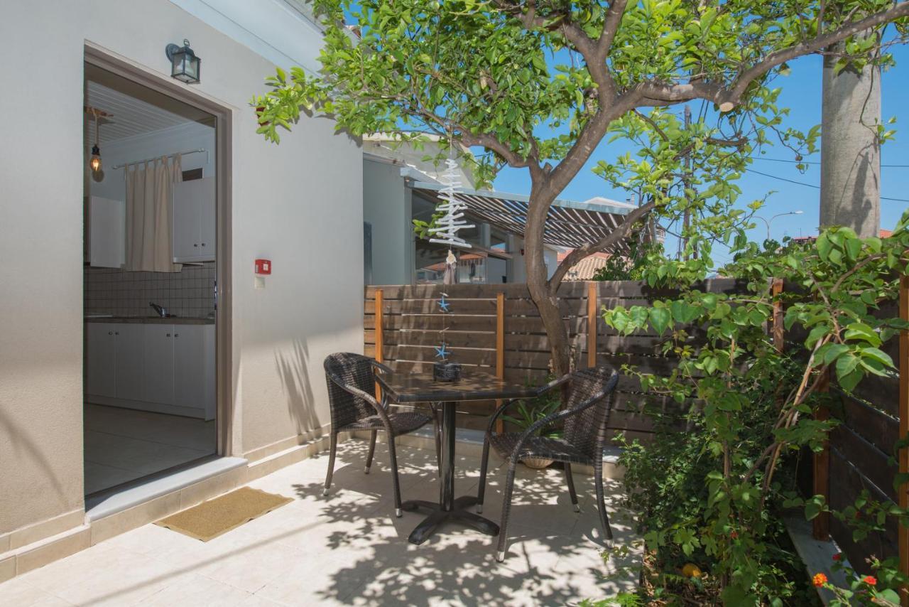 דירות Lefkáda Casa Dina מראה חיצוני תמונה