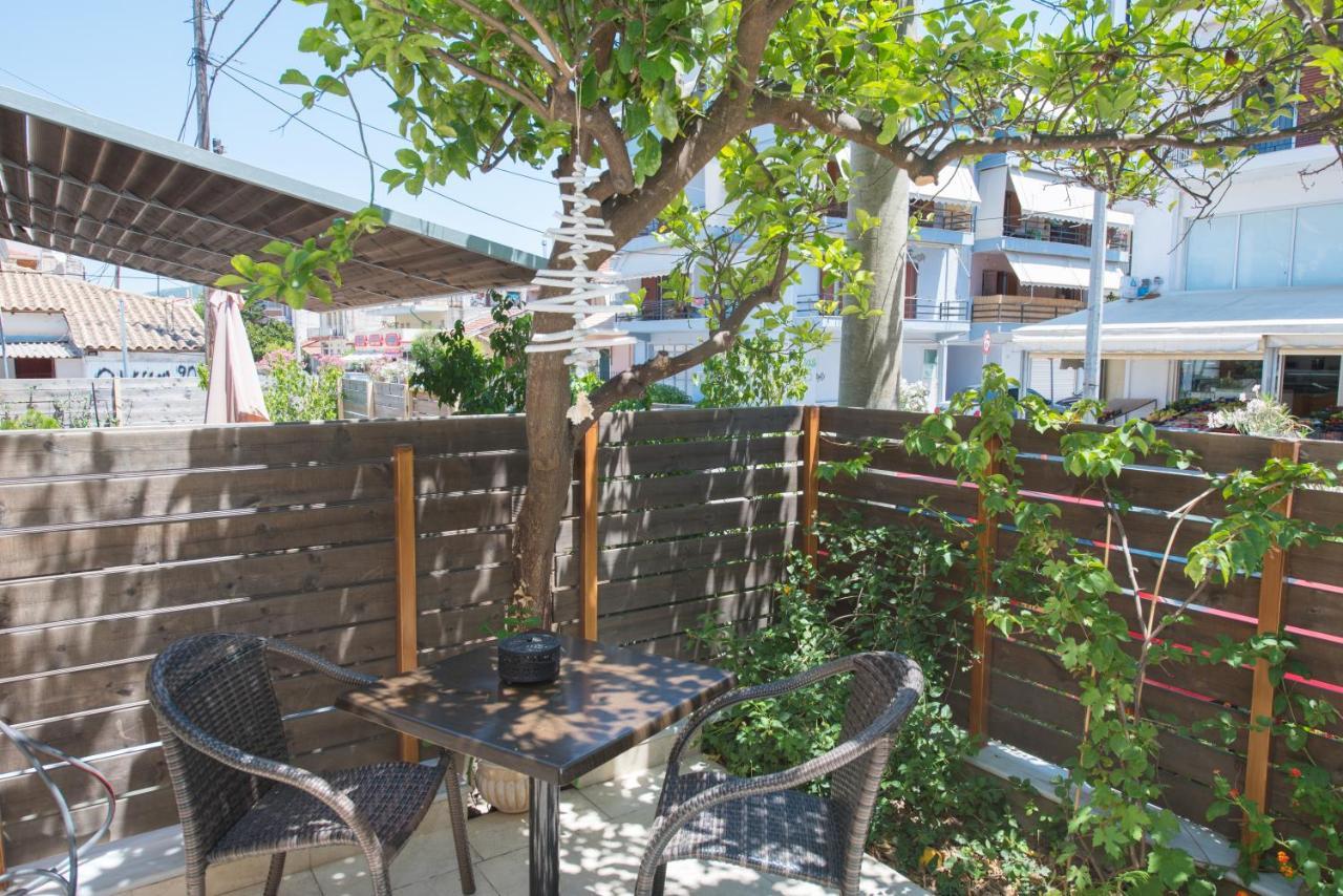 דירות Lefkáda Casa Dina מראה חיצוני תמונה